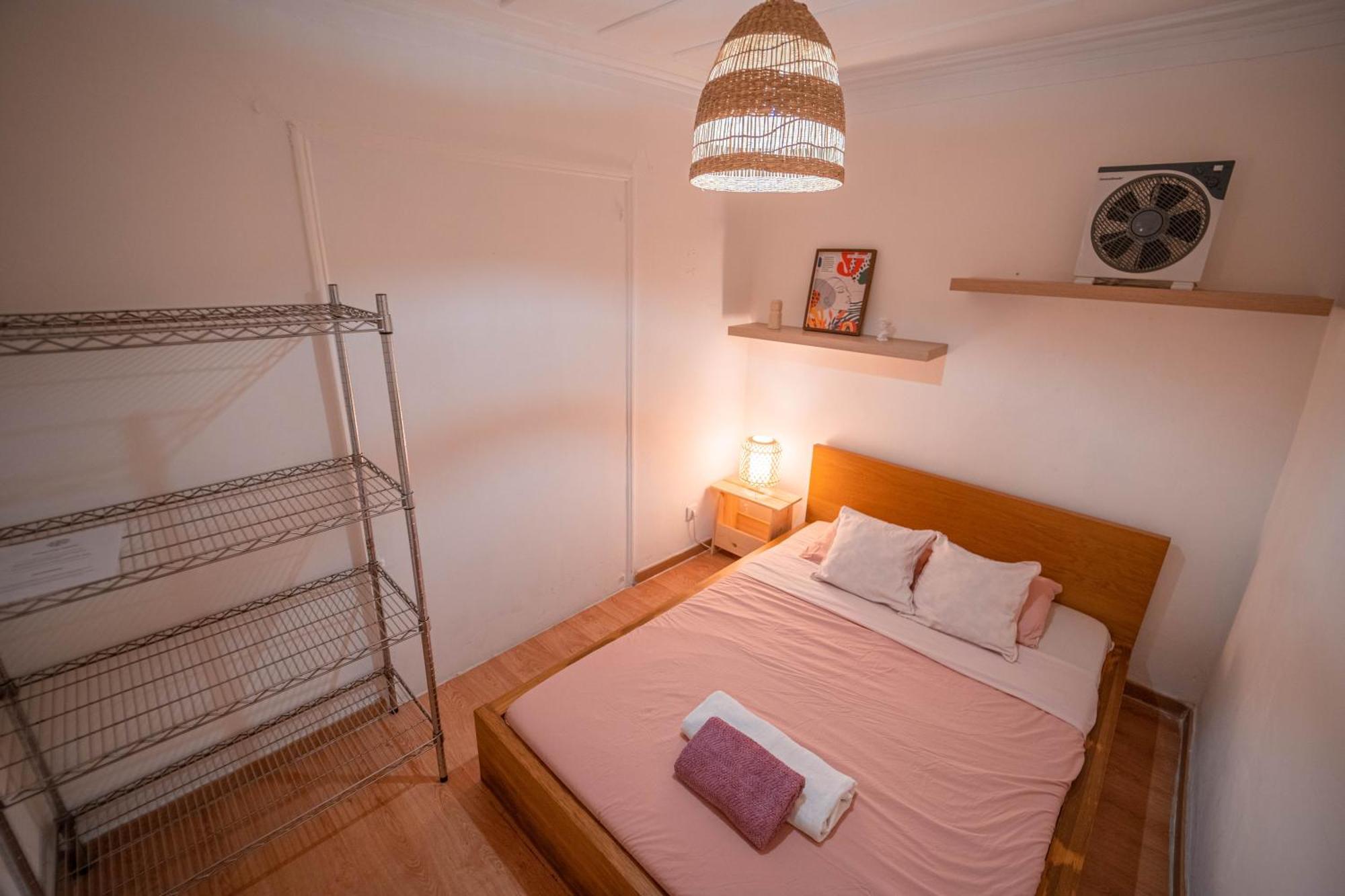 Quarto em Acomodações Particulares Bedrooms In Bairro Alto Lisboa
